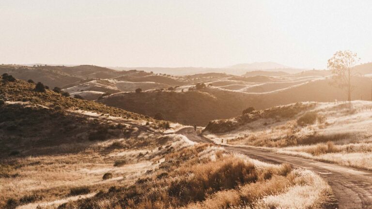 Gravelbirds: An Ultra Cycling Adventure in Southern Portugal